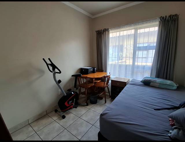 2 BEDROOM TOWNHOUSE FOR SALE IN VAALPARK